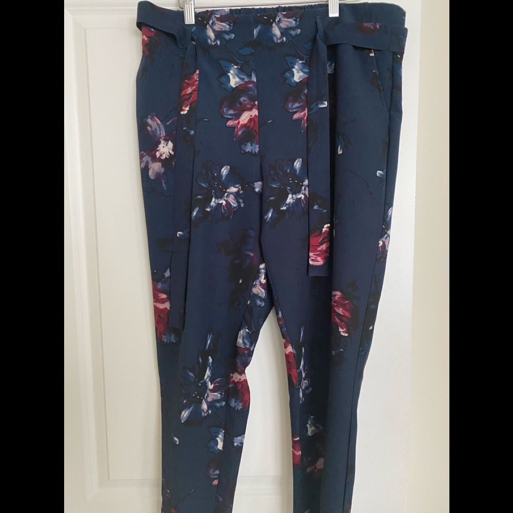 Blue, floral print, cigarette pants with belting.